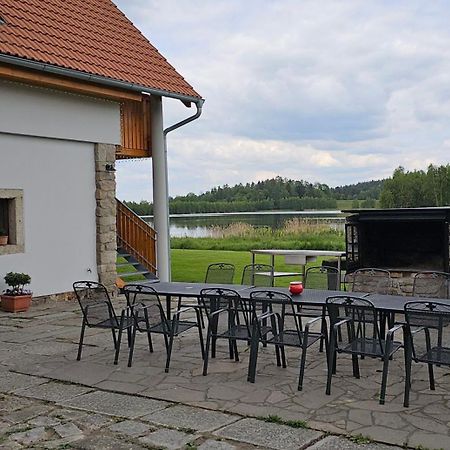U Rybnika Smrcna Hotell Nová Bystřice Eksteriør bilde